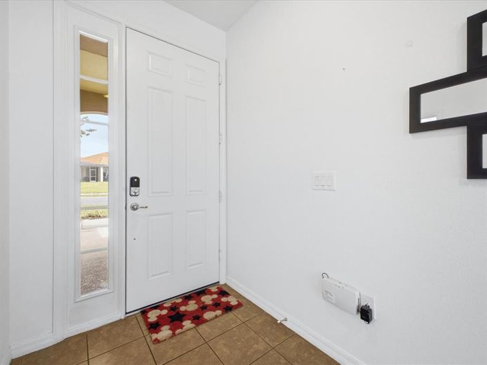 Image No.7-5 Bed House for sale