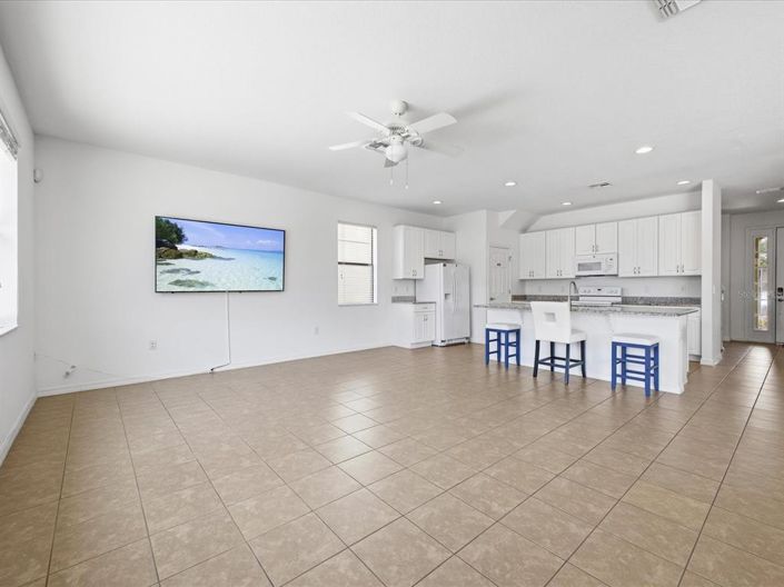 Image No.9-5 Bed House for sale