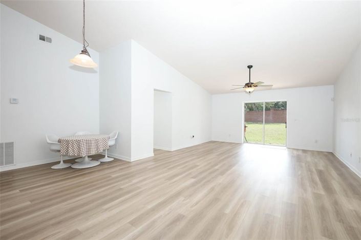 Image No.24-Maison de 5 chambres à vendre à Saint John