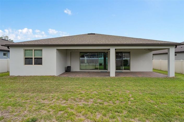 Image No.7-Maison de 4 chambres à vendre à Saint John