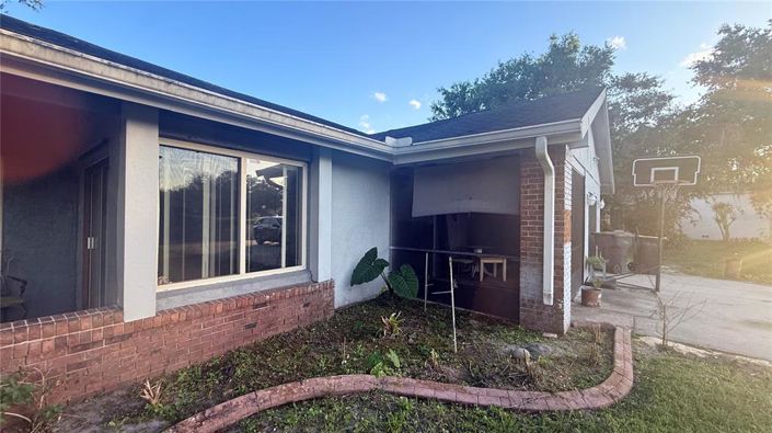 Image No.3-3 Bed House for sale