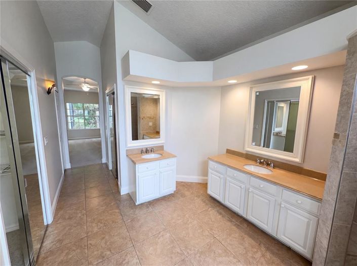 Image No.19-Maison de 4 chambres à vendre à Saint John