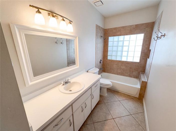 Image No.23-Maison de 4 chambres à vendre à Saint John