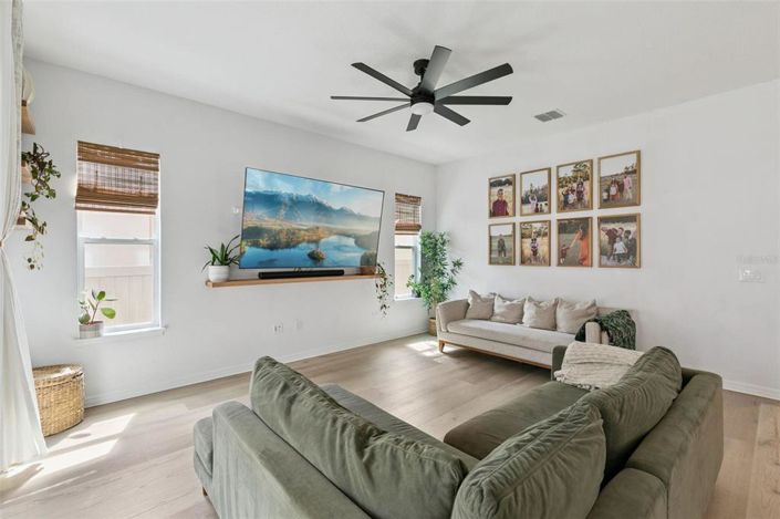 Image No.8-Maison de 4 chambres à vendre à Saint John