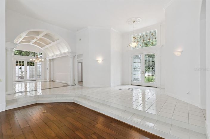 Image No.5-Maison de 5 chambres à vendre à Saint John