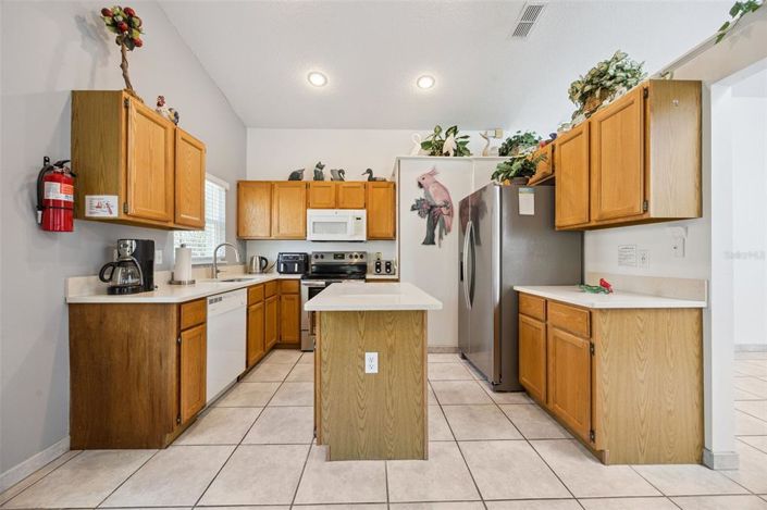 Image No.8-Maison de 4 chambres à vendre à Saint John