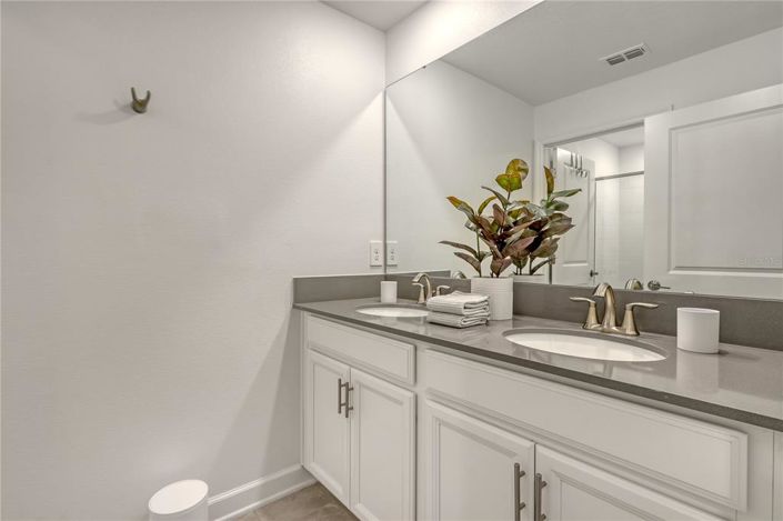 Image No.25-Maison de ville de 4 chambres à vendre à Saint John