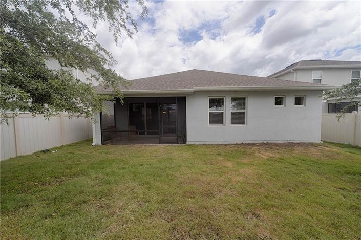 Image No.5-Maison de 4 chambres à vendre à Saint John