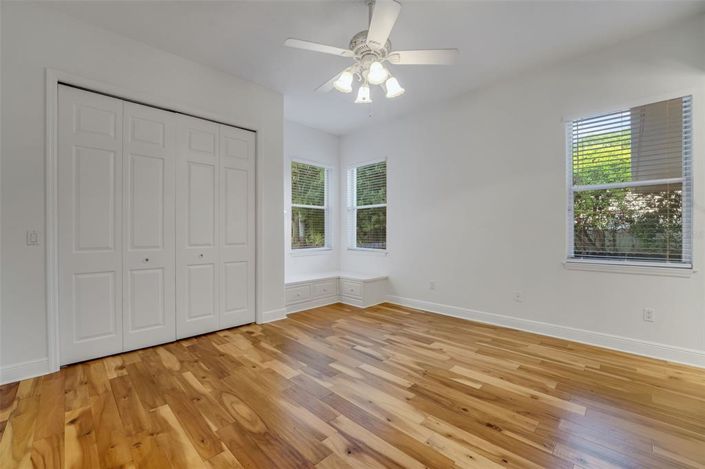 Image No.57-5 Bed House for sale