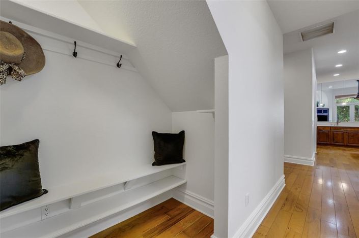 Image No.59-5 Bed House for sale