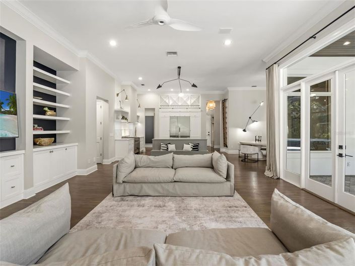 Image No.50-4 Bed House for sale