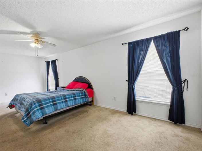 Image No.27-3 Bed House for sale