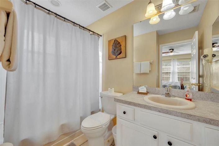 Image No.38-7 Bed House for sale