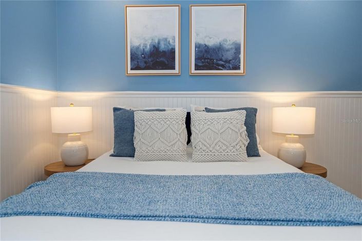 Image No.42-5 Bed Townhouse for sale