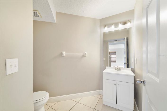 Image No.14-3 Bed House for sale