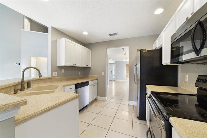 Image No.6-3 Bed House for sale
