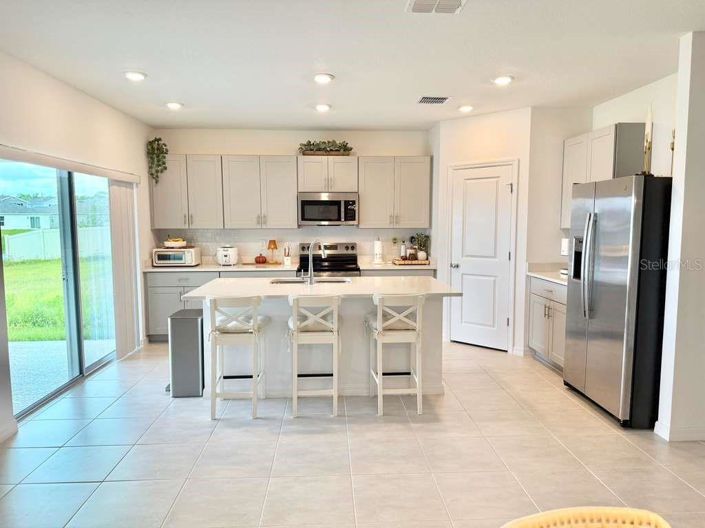 Image No.4-4 Bed House for sale
