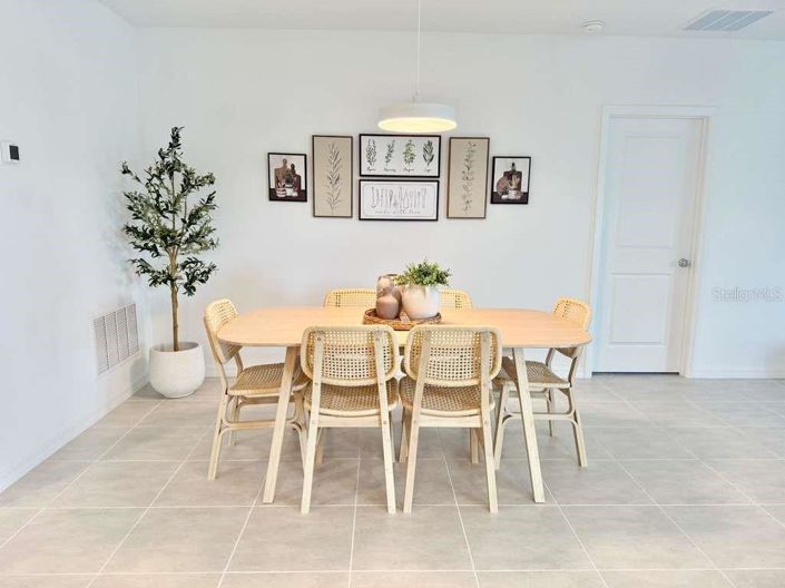 Image No.7-4 Bed House for sale