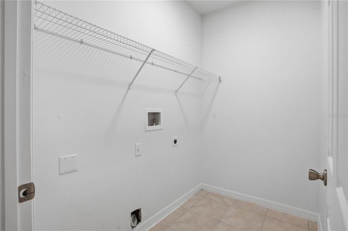 Image No.23-5 Bed House for sale
