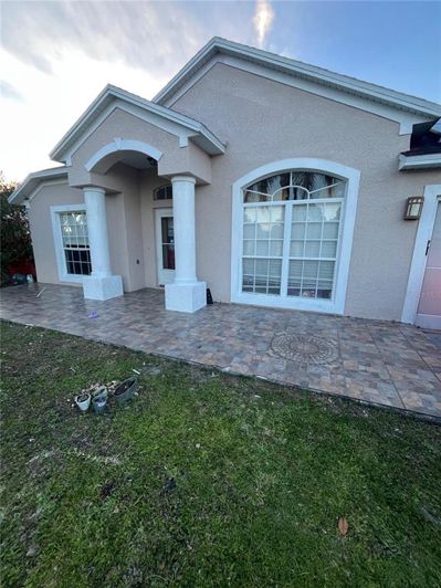 Image No.3-5 Bed House for sale
