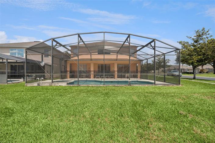 Image No.31-7 Bed House for sale