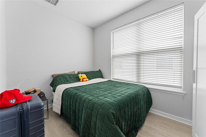Image No.21-4 Bed House for sale