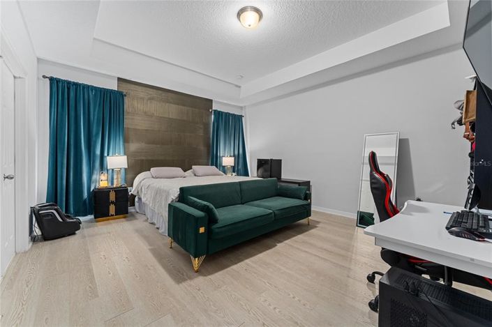 Image No.22-4 Bed House for sale