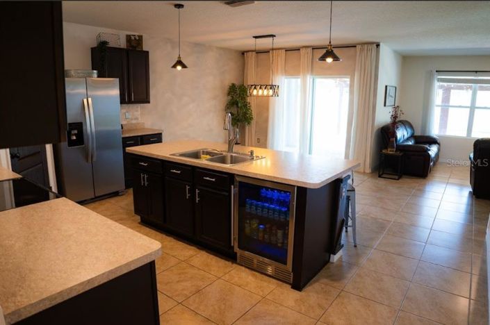 Image No.7-4 Bed House for sale