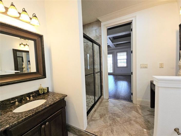 Image No.47-5 Bed House for sale