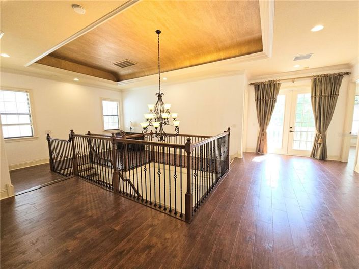 Image No.48-5 Bed House for sale