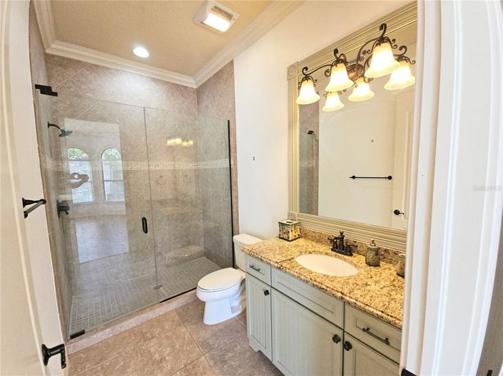 Image No.51-5 Bed House for sale