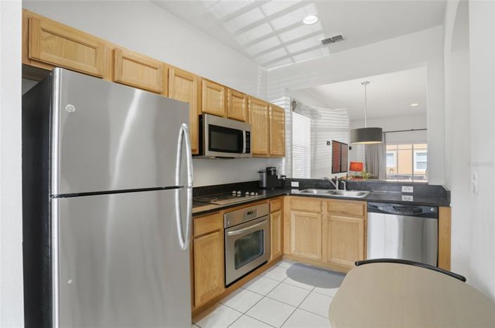Image No.7-4 Bed Townhouse for sale