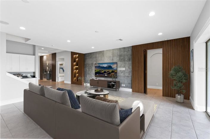 Image No.10-5 Bed House for sale