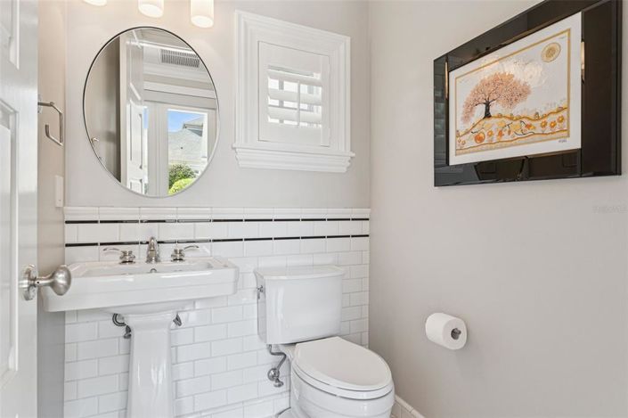 Image No.31-5 Bed House for sale