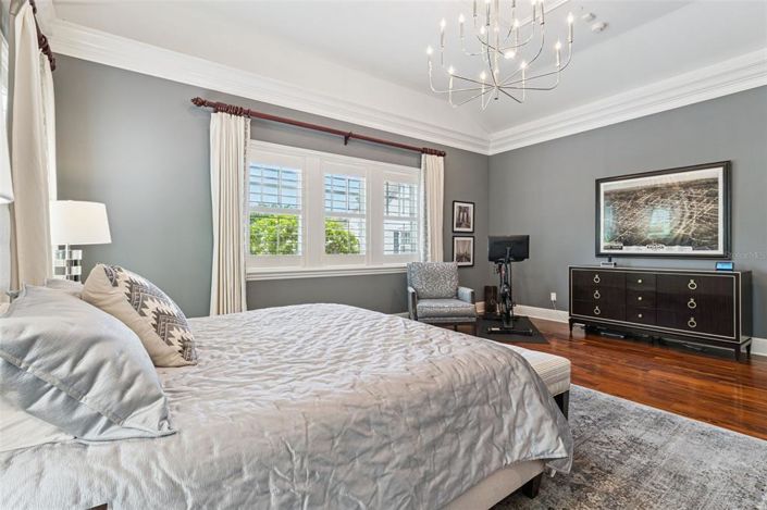 Image No.39-5 Bed House for sale