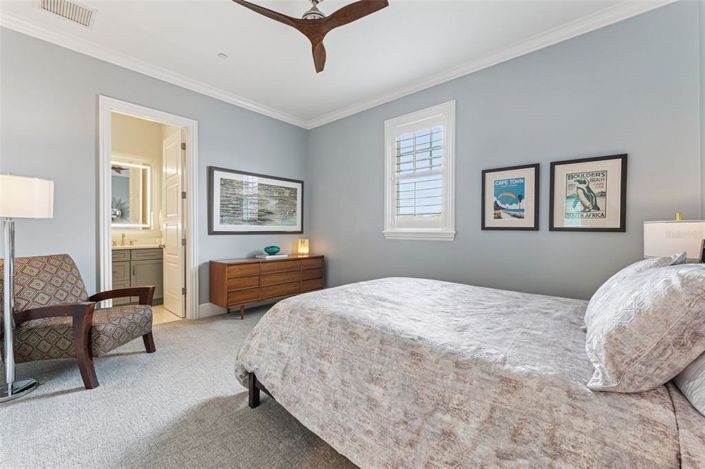 Image No.48-5 Bed House for sale