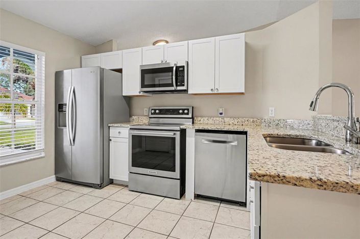 Image No.6-3 Bed House for sale