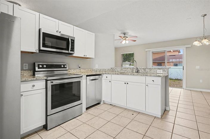 Image No.7-3 Bed House for sale