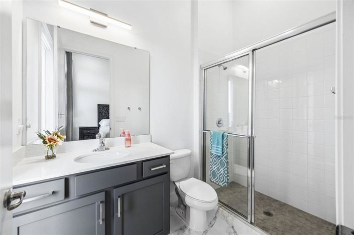 Image No.25-6 Bed House for sale