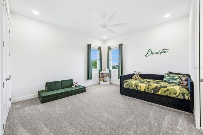 Image No.31-6 Bed House for sale