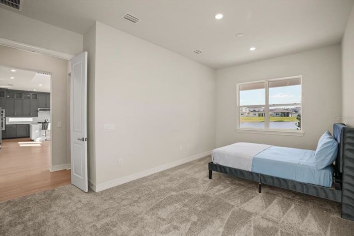 Image No.20-6 Bed House for sale