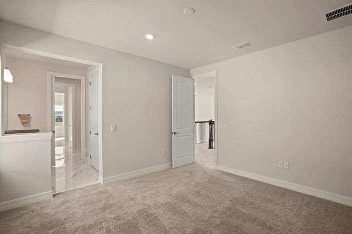 Image No.33-6 Bed House for sale