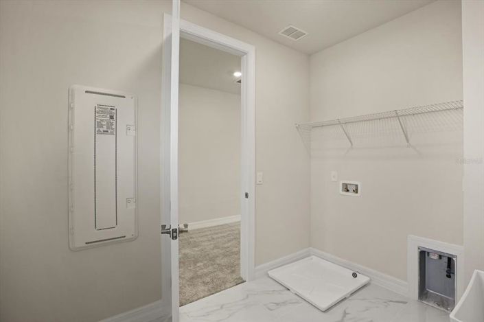 Image No.49-6 Bed House for sale