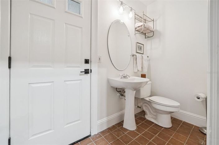 Image No.49-5 Bed House for sale