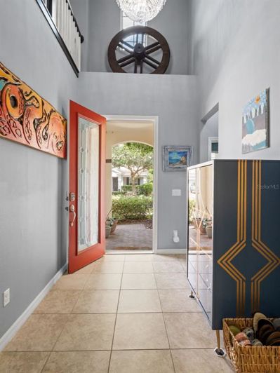 Image No.8-5 Bed House for sale
