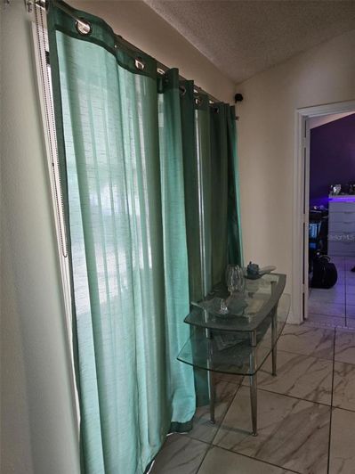 Image No.14-5 Bed House for sale