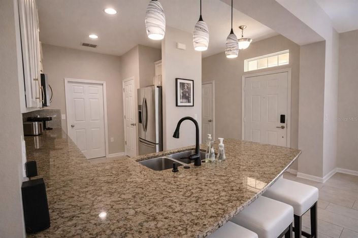 Image No.5-3 Bed Townhouse for sale