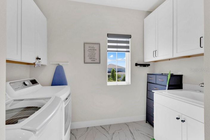 Image No.36-5 Bed House for sale