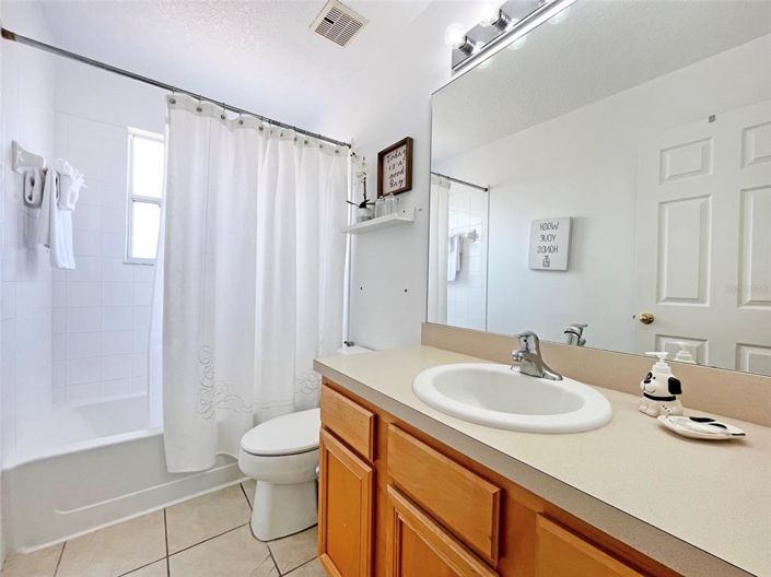 Image No.28-6 Bed House for sale