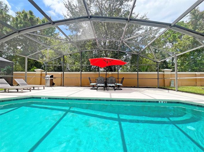Image No.41-6 Bed House for sale